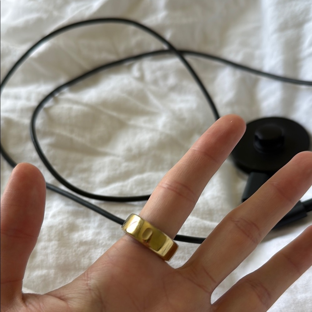 Gold Oura Smart Ring: Generation 3 (Size 7) Horizon